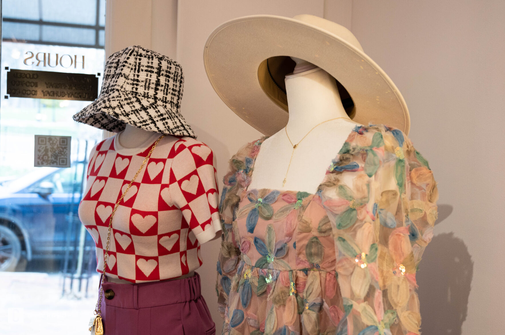 LOCK Boutique, mannequins